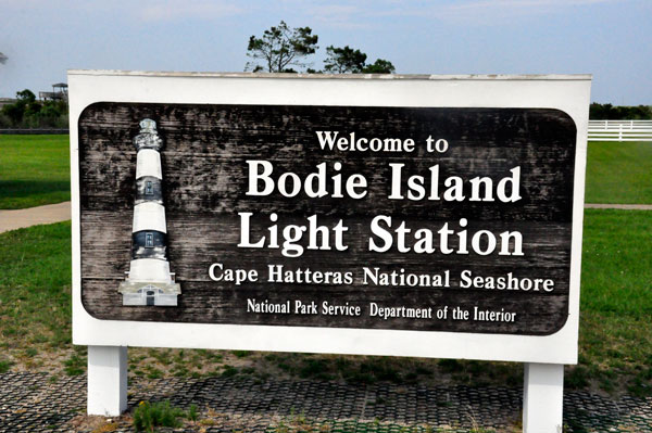 welcome to Bodie Island Light Station sign